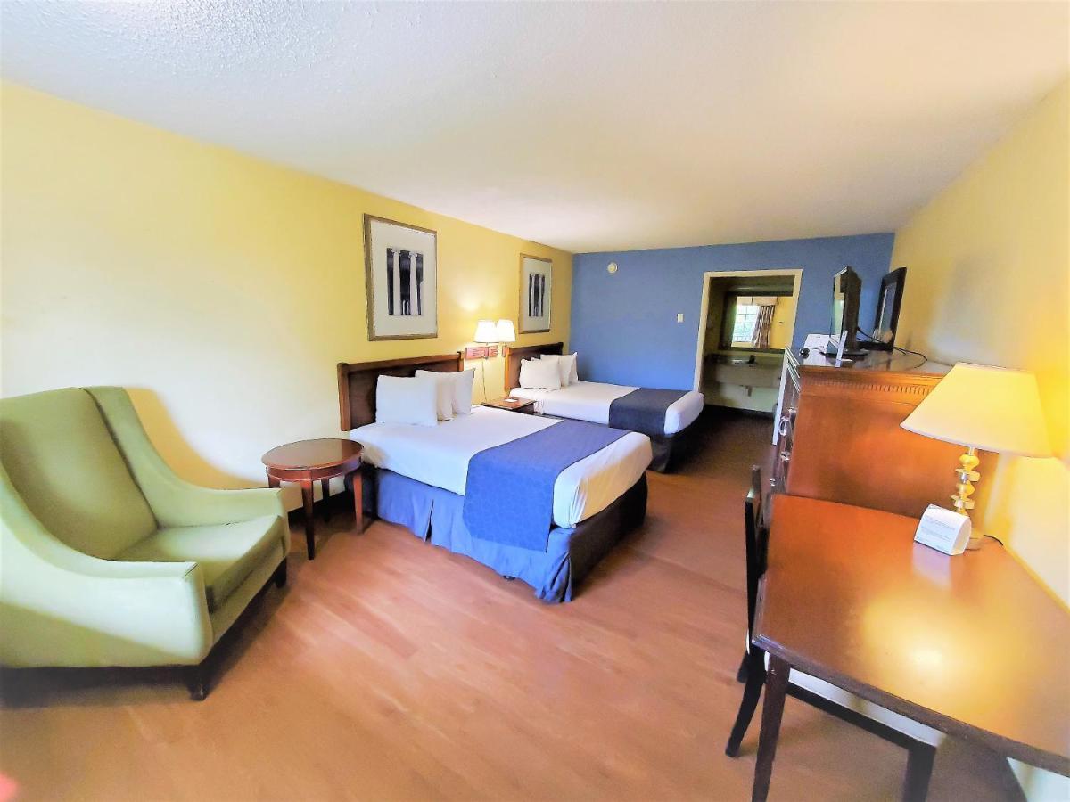 Days Inn By Wyndham Towson Εξωτερικό φωτογραφία